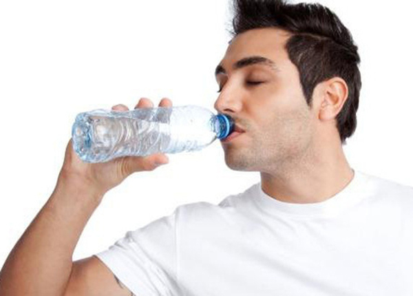 Bổ sung lượng nước vừa đủ cho mùa hè đối với bệnh nhân tiểu đường
