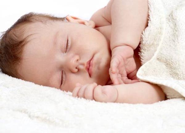 Chứng ngưng thở khi ngủ ở trẻ em gây nên các biến chứng nghiêm trọng