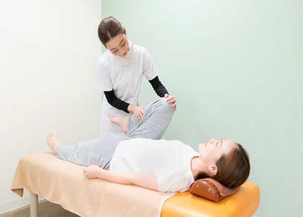 xoa bóp bấm huyệt trong y học cổ truyền